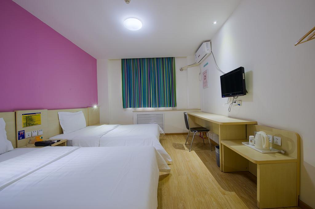 7Days Inn Changsha Jingwanzi International Furniture Square Esterno foto